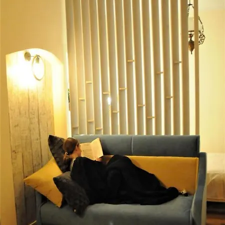Bibliotheque Studio *