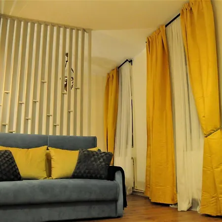 Bibliotheque Studio Apartment